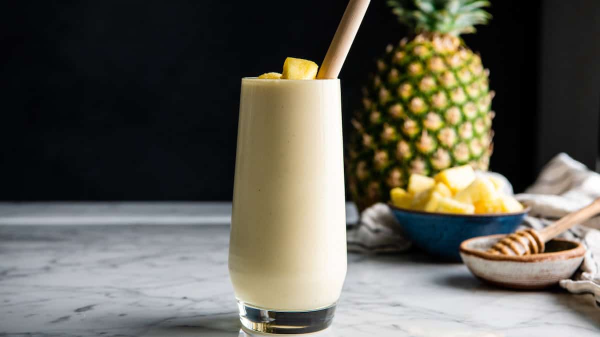 Healthy Pineapple Smoothies: Fuel Your Day with Fruit & Protein